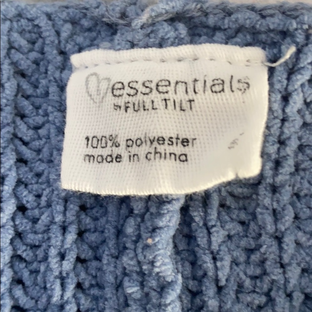 Blue Sweater - Picture 2 of 3